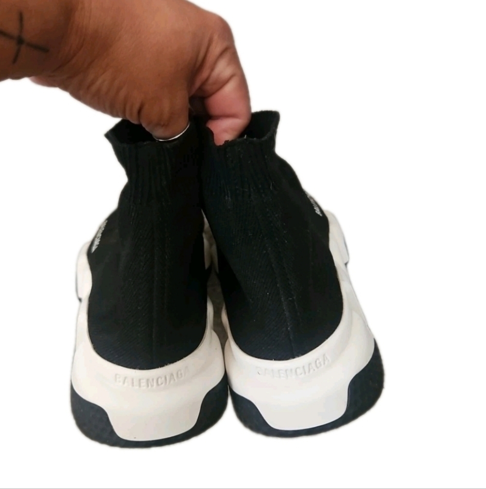 Balenciaga Womens Black And White Speed 2.0 Knit Sock Trainer Designer Sneaker 6 - Picture 4 of 14